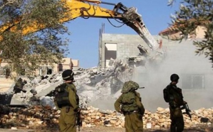 قوات الاحتلال تهدم منازل في الضفة الغربية
